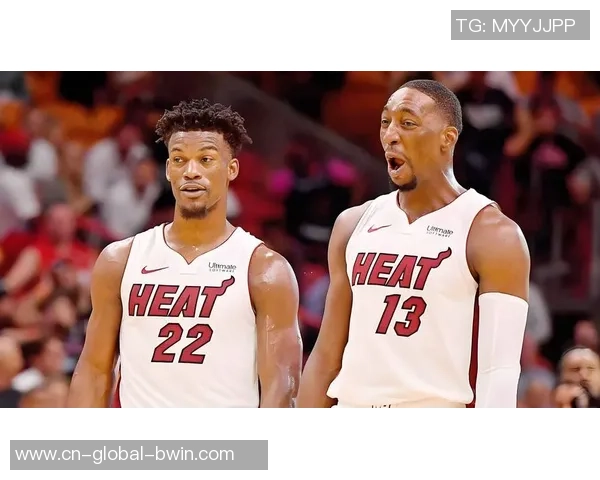 湖人队与热火队激战G2决胜时刻谁能逆袭夺冠荣耀 湖人队与热火队激战G2决胜时刻谁能逆袭夺冠荣耀