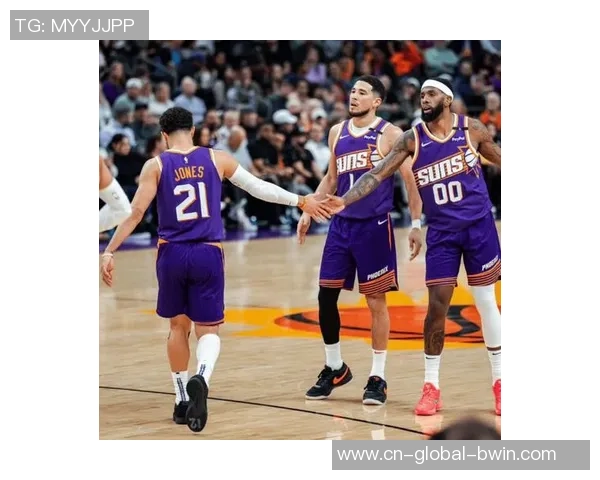 太阳35分大胜!布克33+7火箭旧将迸发,西卡19+5,步行者又伤一人 太阳35分大胜!布克33+7火箭旧将迸发,西卡19+5,步行者又伤一人